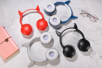 Izrezati Crtani Vrag Rog Slušalice Bluetooth Slušalice Su Bežične Slušalice Stereo Sklopive Slušalice Mp3 Audio Mikrofon Glazba Za Smartphone